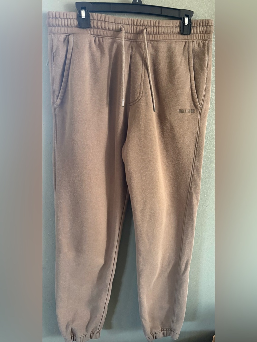 Hollister Men's Brown Tan Jogger Sweatpants